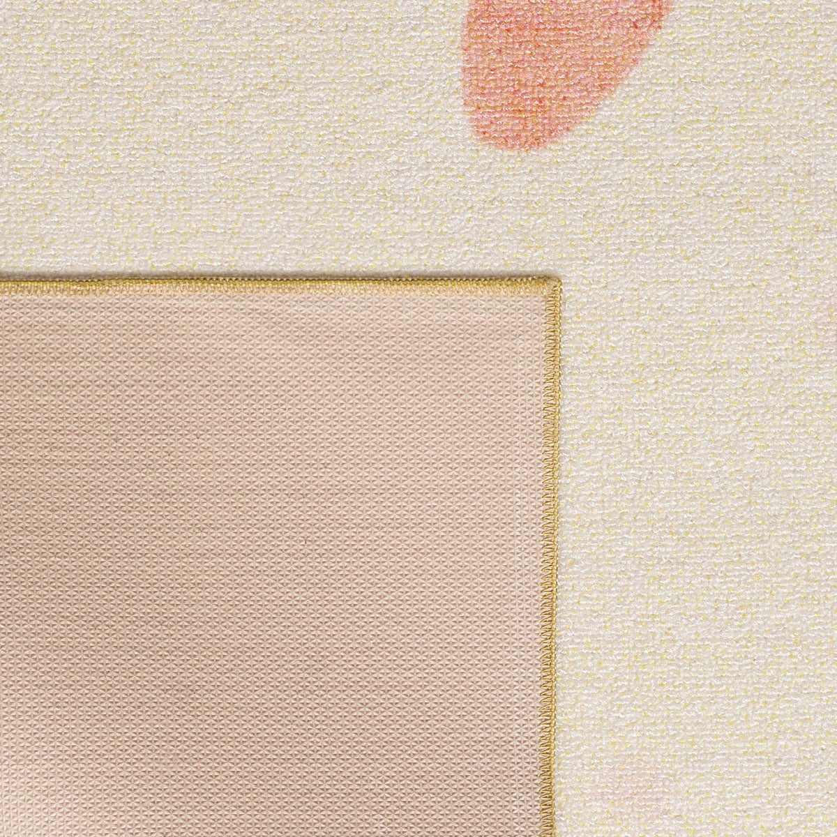 Play 2021 Cream Kinder Teppich