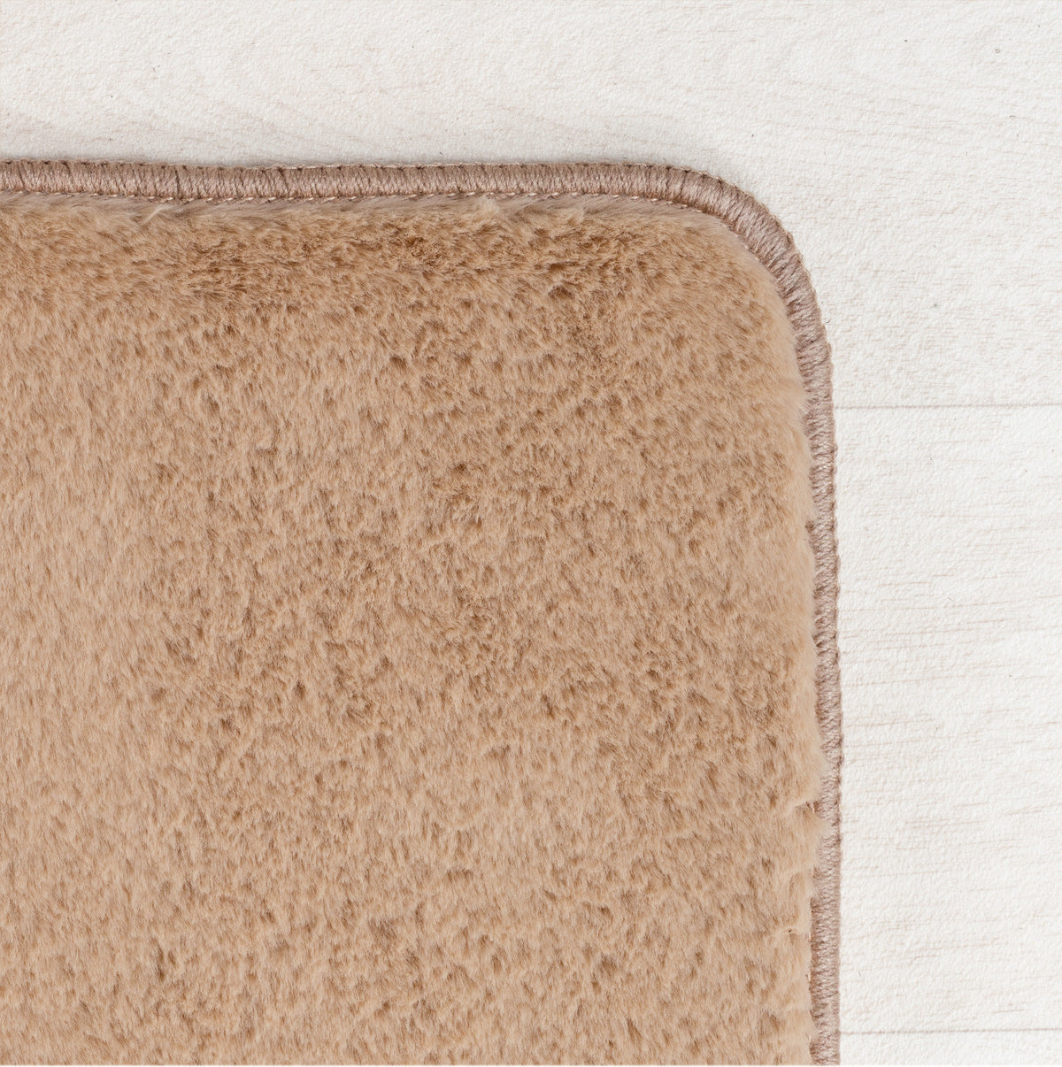 Joy 1400 Beige Kurzflor