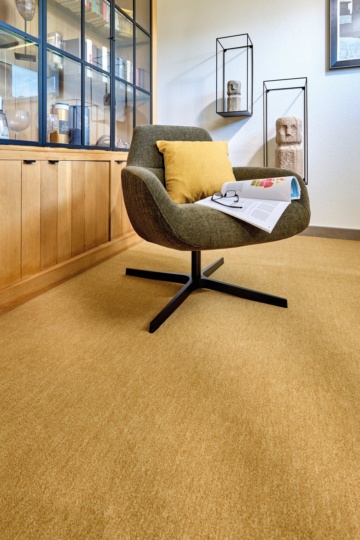 Vorwerk Nutria Melange Teppichboden | Farbe: Haselnuss Hell (2G22) | Raumansicht