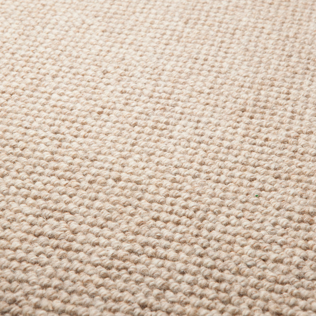 JAB Anstoetz Pearl Teppichboden | Farbe: Beige Dunkel (574) | Raumansicht