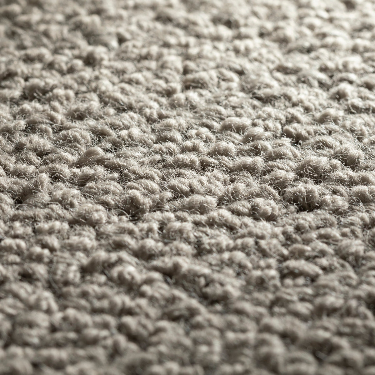JAB Anstoetz Luna Teppichboden | Farbe: Grau Hell (596) | Raumansicht