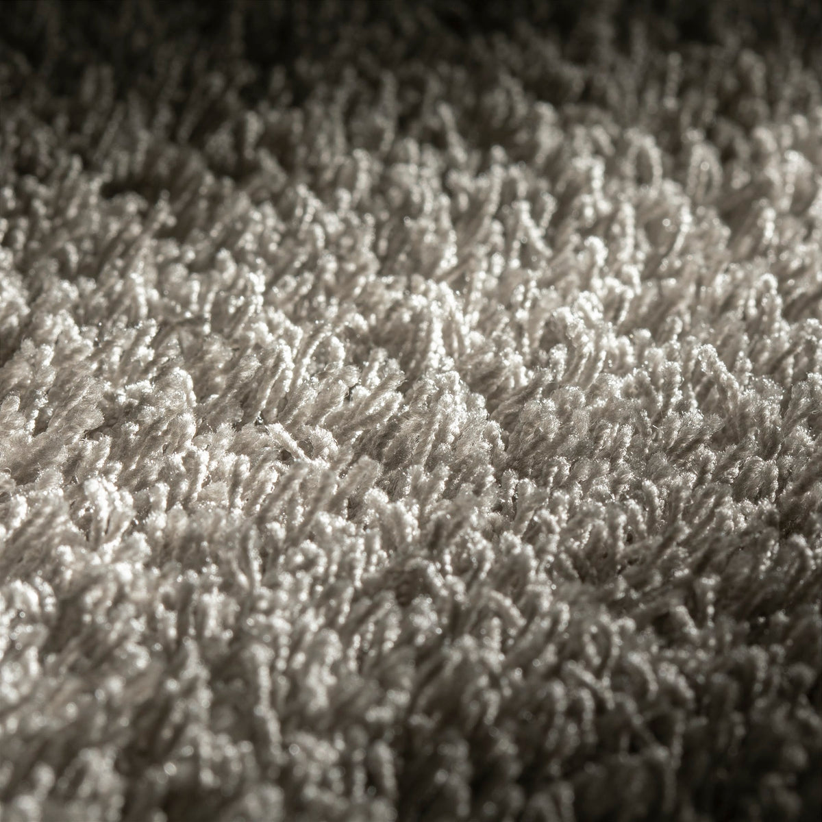 JAB Anstoetz Curly SD Teppichboden | Farbe: Grau (098) | Raumansicht