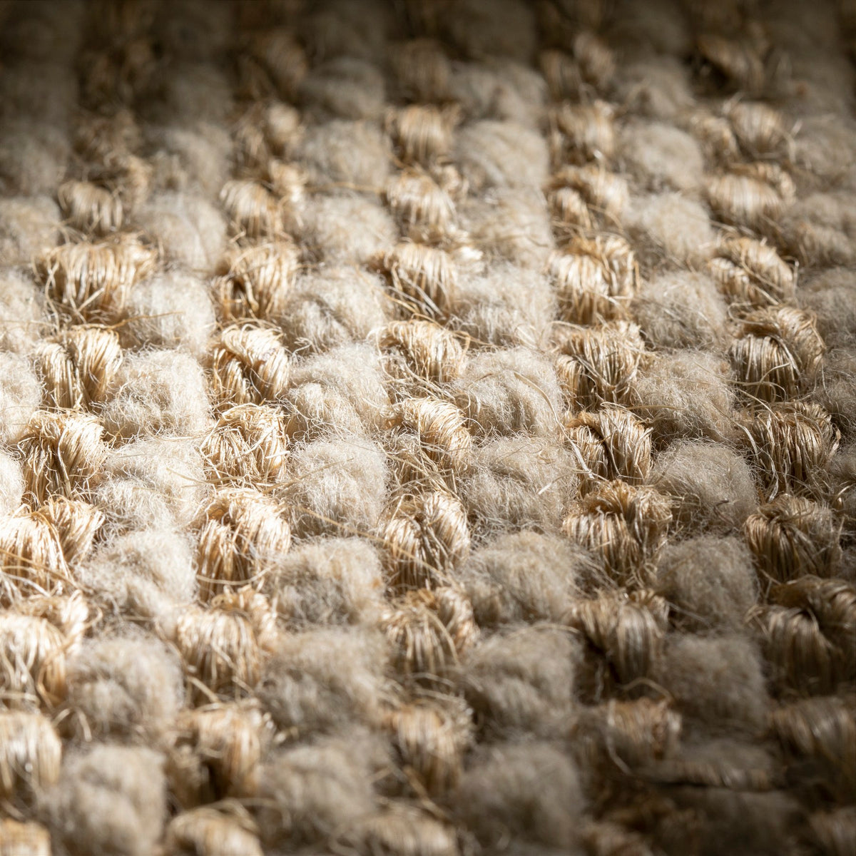 JAB Anstoetz Zoom Teppichboden | Farbe: Sand (444) | Raumansicht