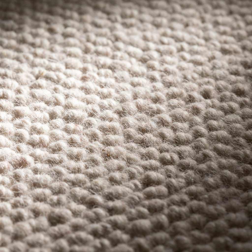 JAB Anstoetz Dot Teppichboden | Farbe: Creme Dunkel (171) | Raumansicht