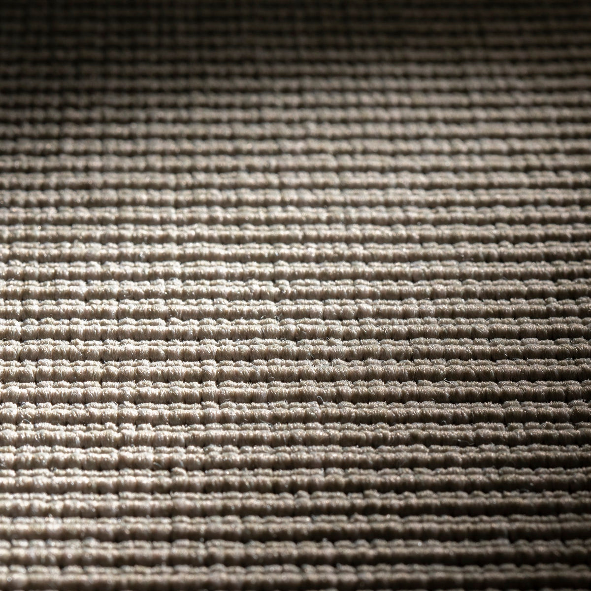 JAB Anstoetz Cool Teppichboden | Farbe: Kieselgrau (199) | Raumansicht