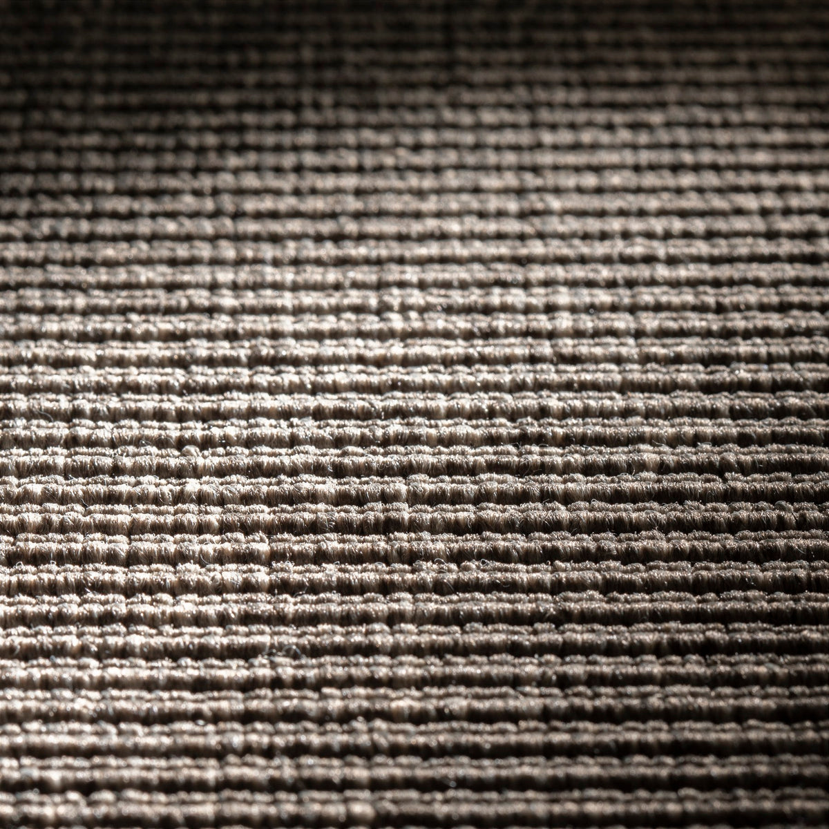 JAB Anstoetz Cool Teppichboden | Farbe: Grau Dunkel (521) | Raumansicht