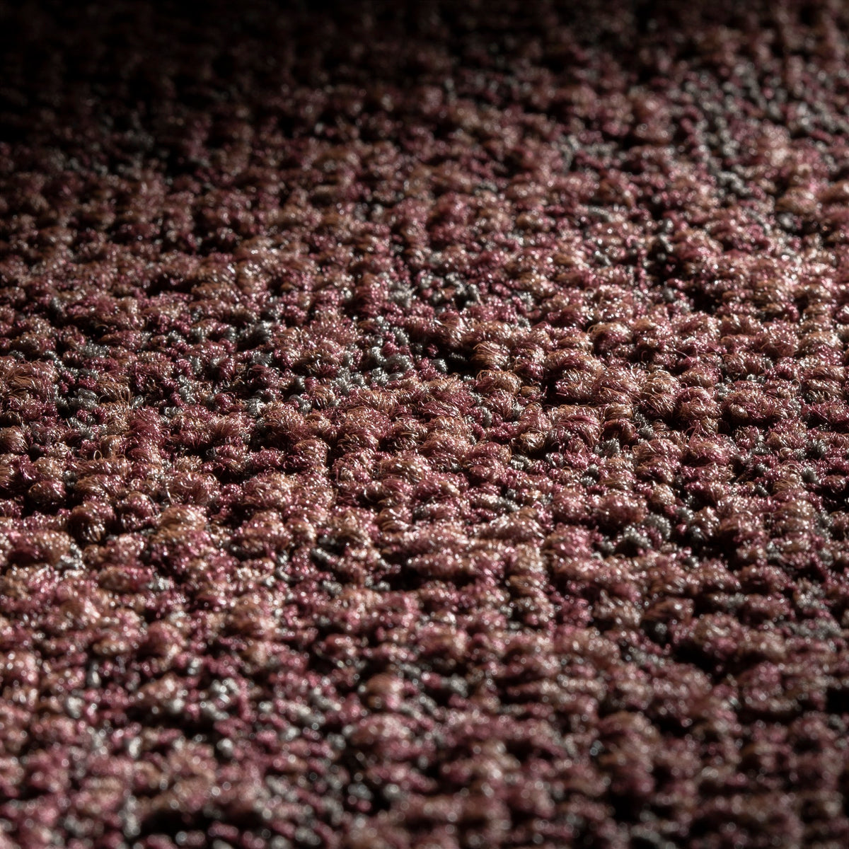 JAB Anstoetz Cameo SD Teppichboden | Farbe: Bordeaux (527) | Raumansicht