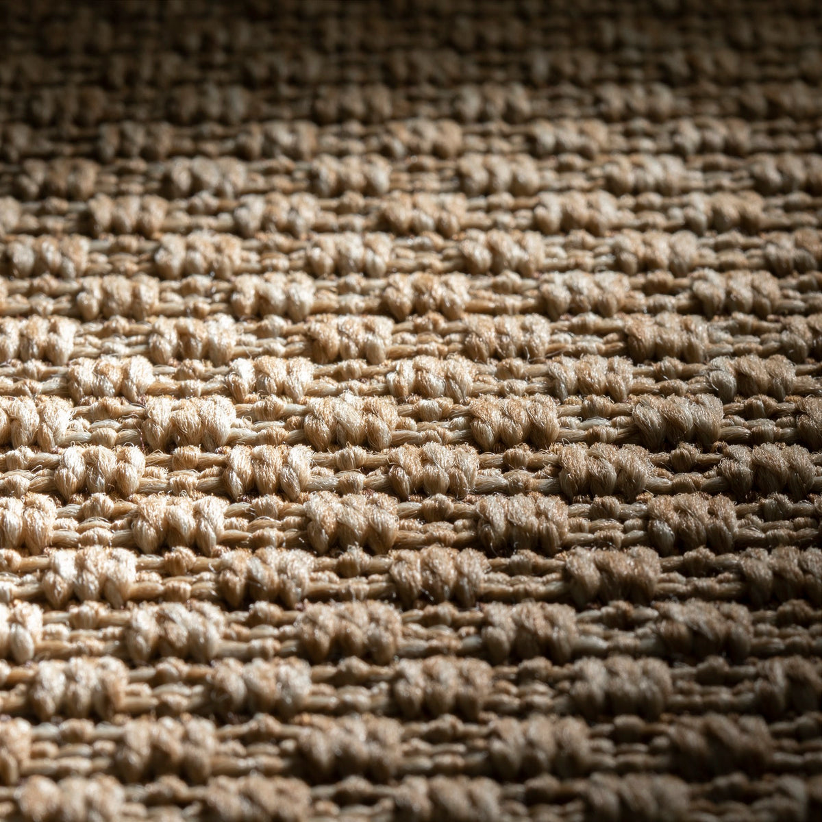 JAB Anstoetz Basket Teppichboden | Farbe: Nougat (370) | Raumansicht