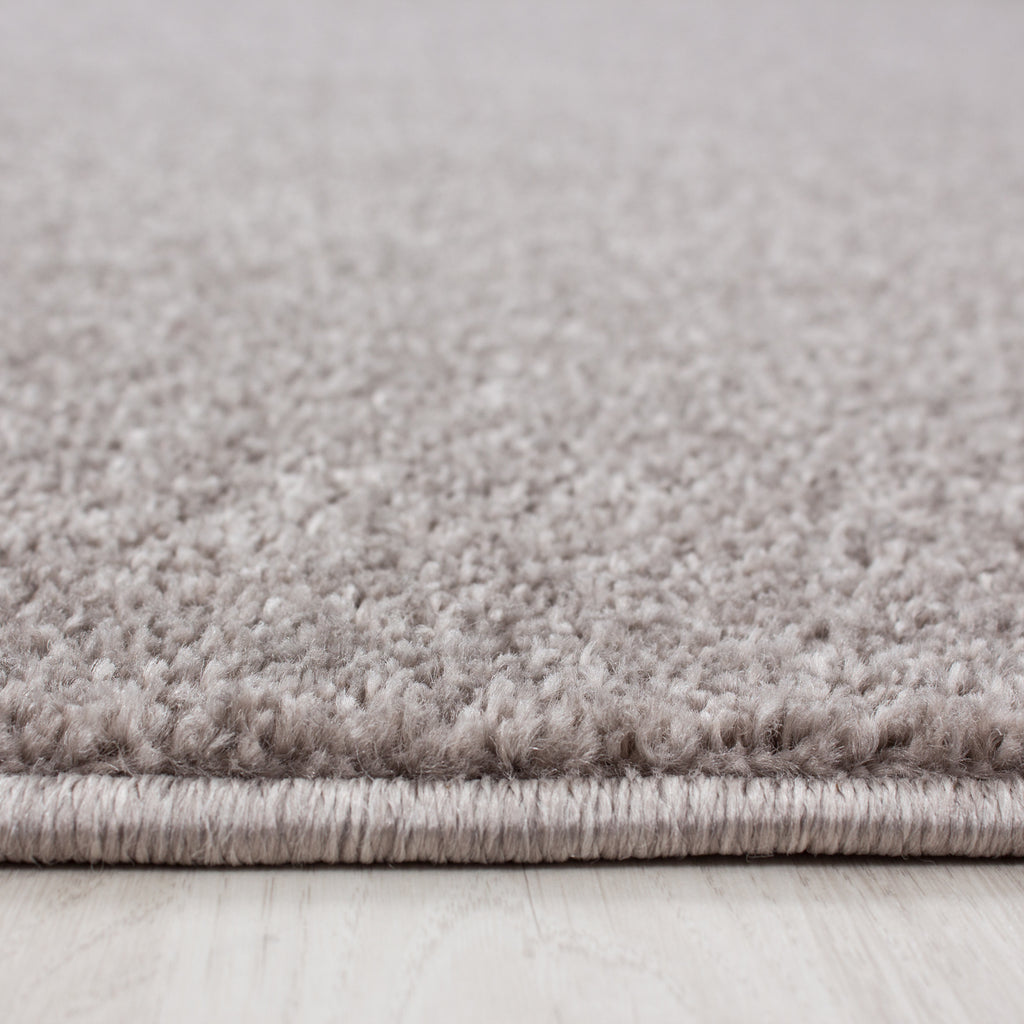 Ata 7000 Beige Kurzflor Teppich