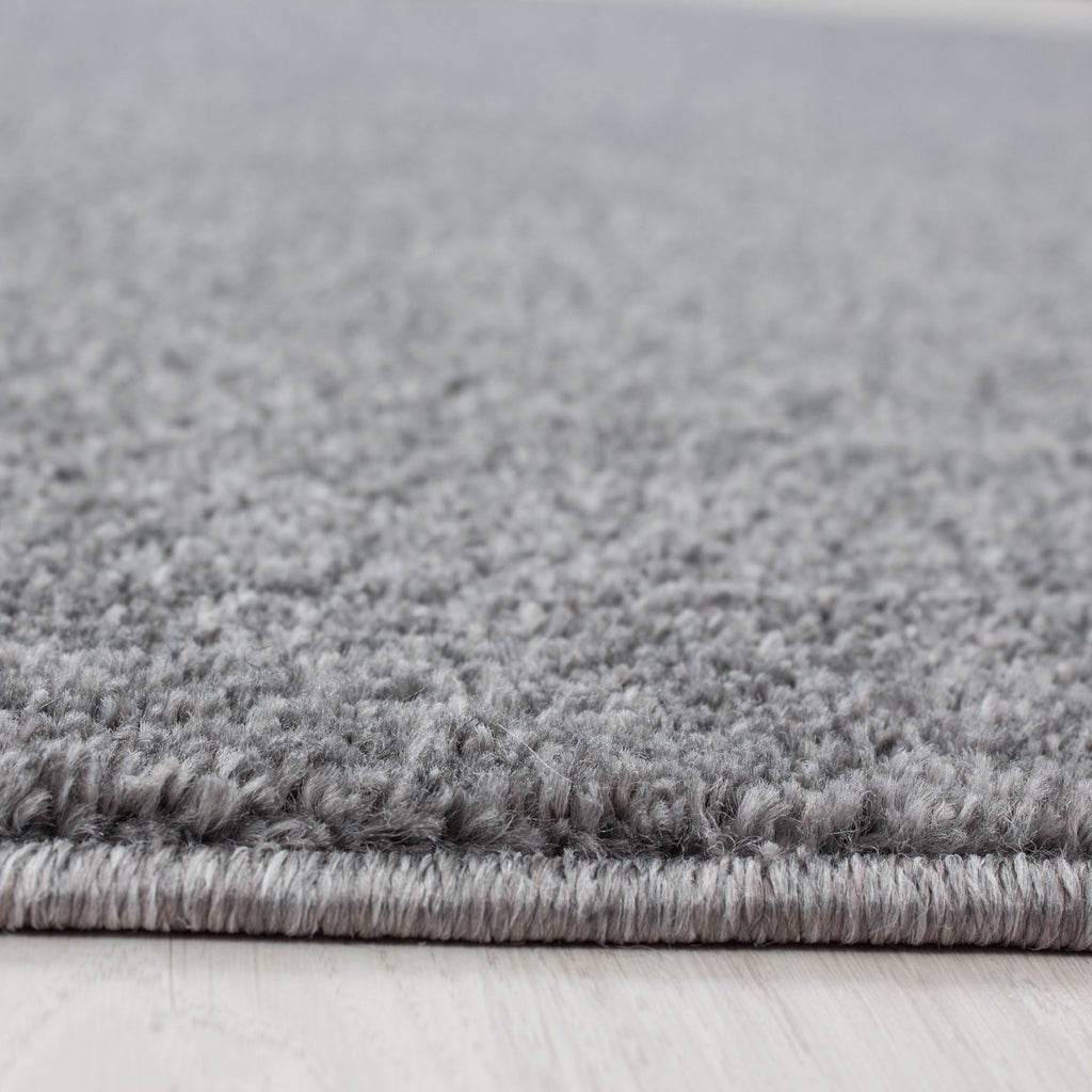 Ata 7000 Lightgrey Kurzflor Teppich
