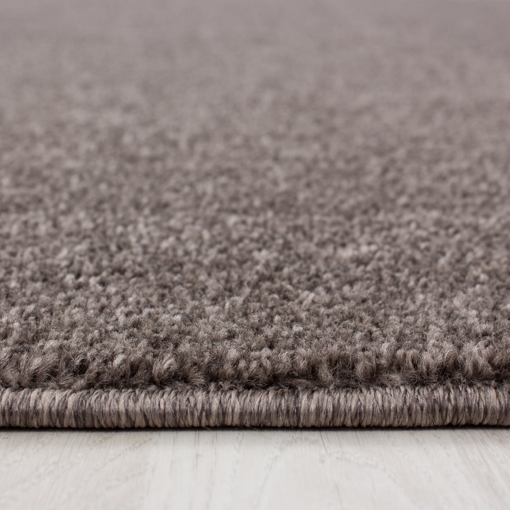 Ata 7000 Mocca Kurzflor Teppich