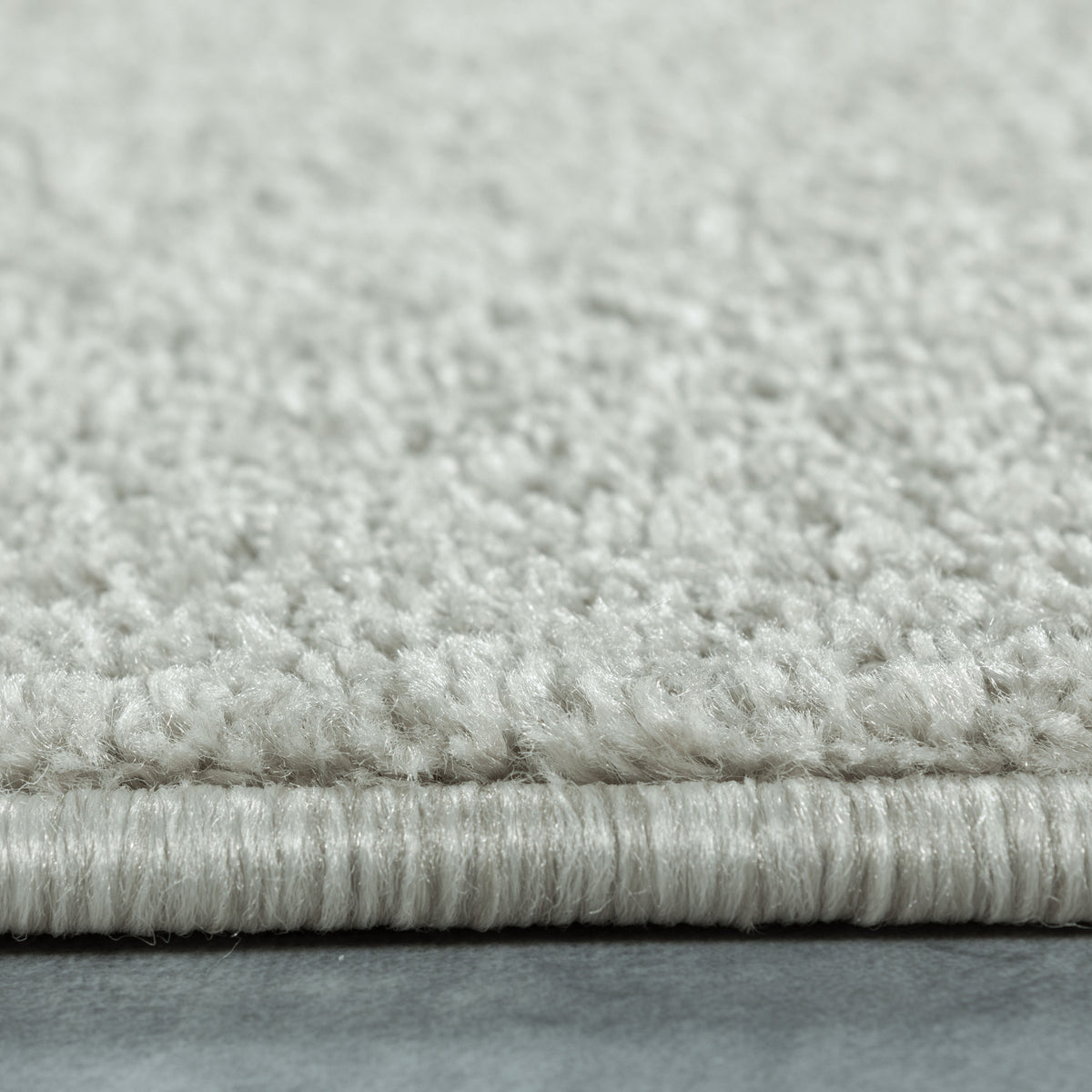 Ata 7000 Cream Kurzflor Teppich