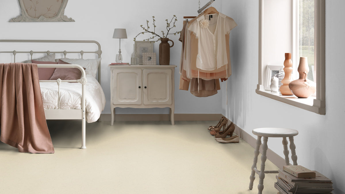 Kaneo Linoleumboden 200cm | Farbe: Creme | Raumbild 1 (Beispielbild, Farbe kann abweichen)