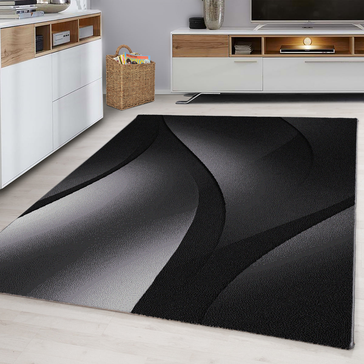 Plus 8010 Black Kurzflor Teppich