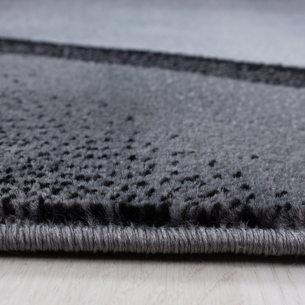 Plus 8010 Black Kurzflor Teppich