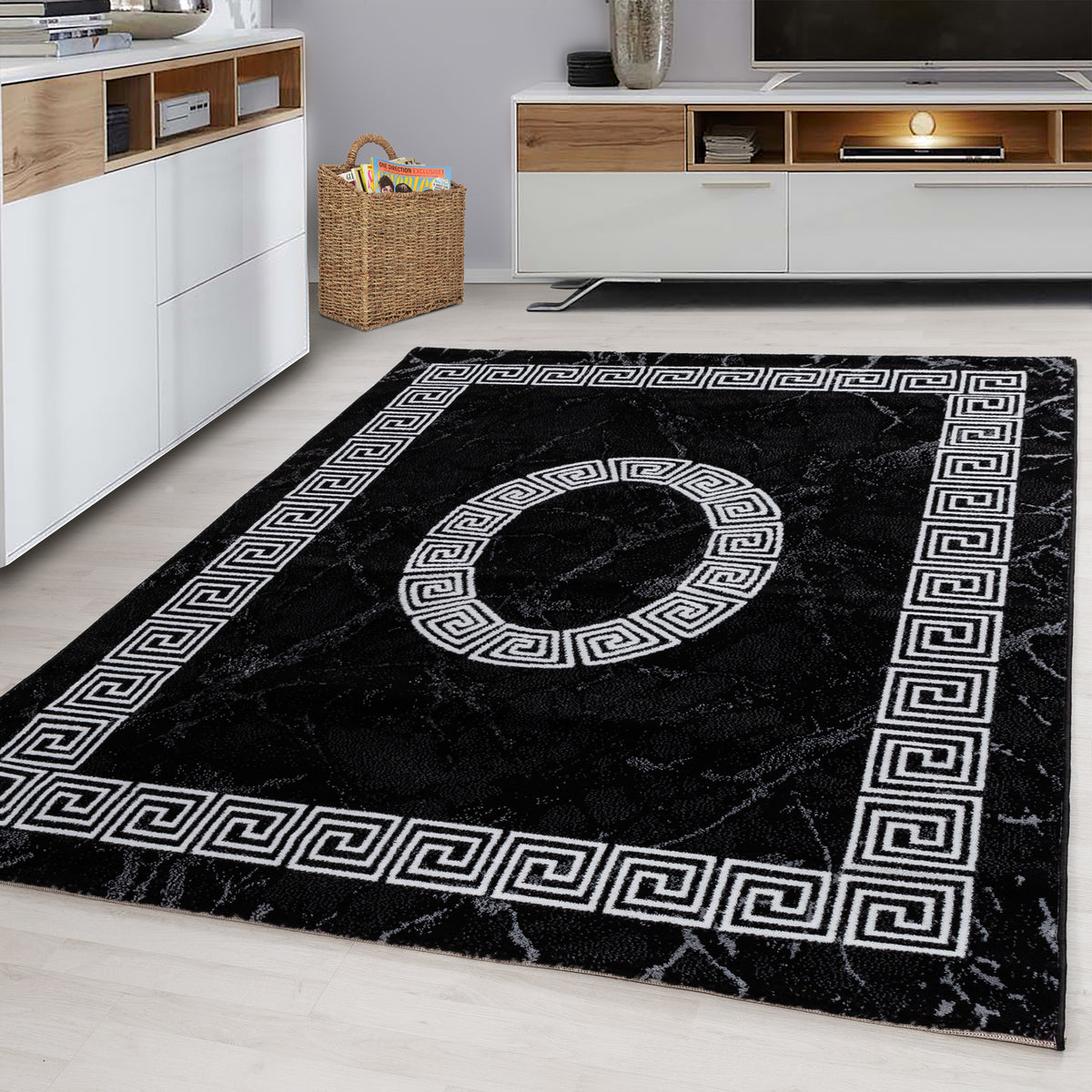 Plus 8009 Black Kurzflor Teppich