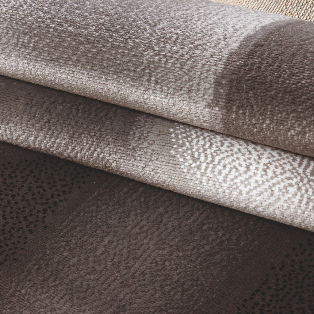 Plus 8008 Brown Kurzflor Teppich