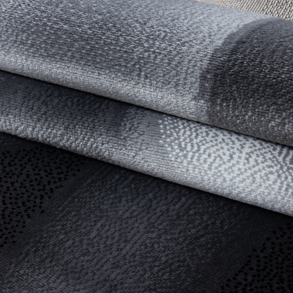 Plus 8008 Black Kurzflor Teppich