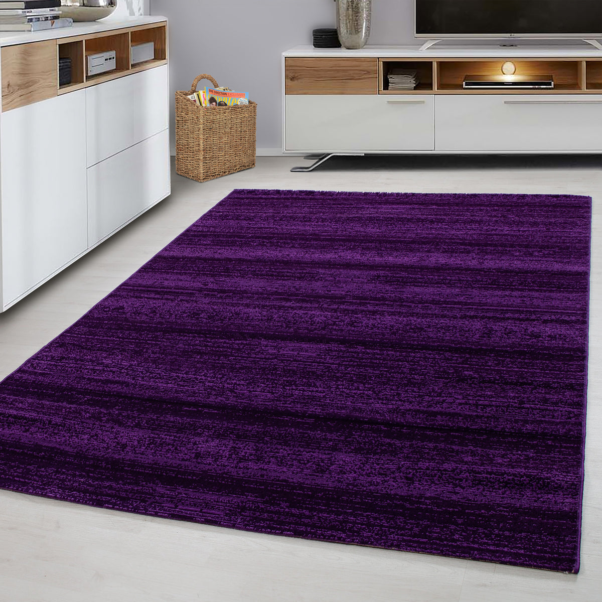 Plus 8000 Lila Kurzflor Teppich