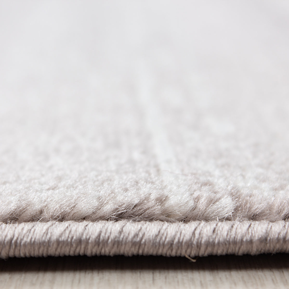 Plus 8000 Beige Kurzflor Teppich