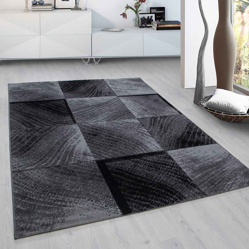 Plus 8003 Black Kurzflor Teppich