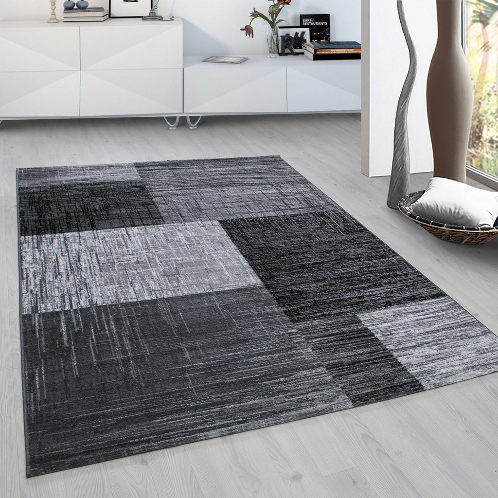 Plus 8001 Black Kurzflor Teppich