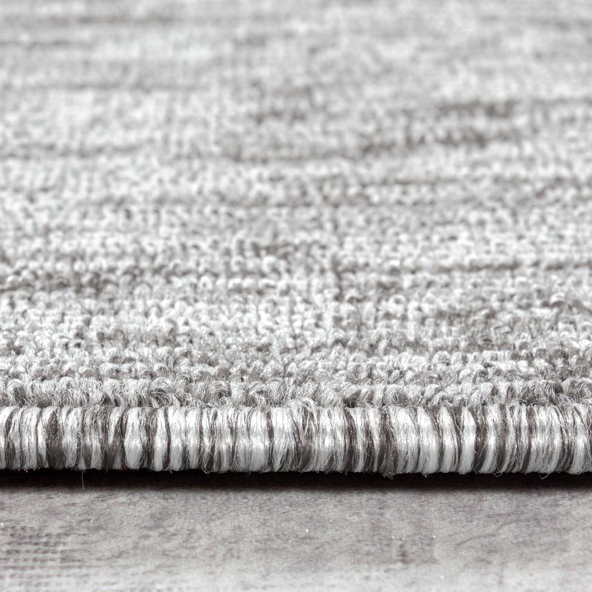 Nizza 1800 Lightgrey Kurzflor Teppich