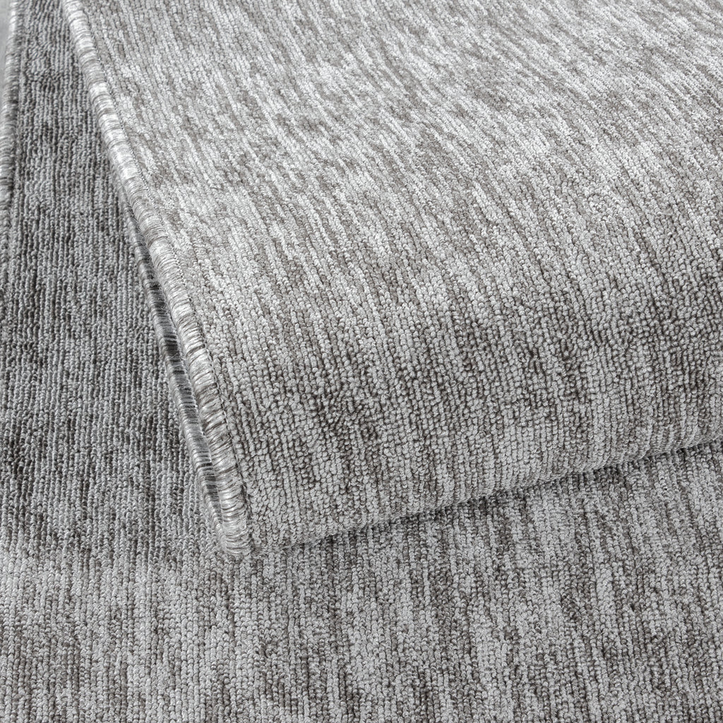 Nizza 1800 Lightgrey Kurzflor Teppich