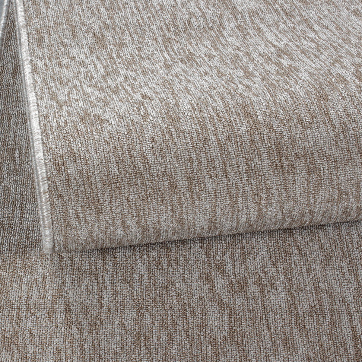 Nizza 1800 Beige Kurzflor Teppich