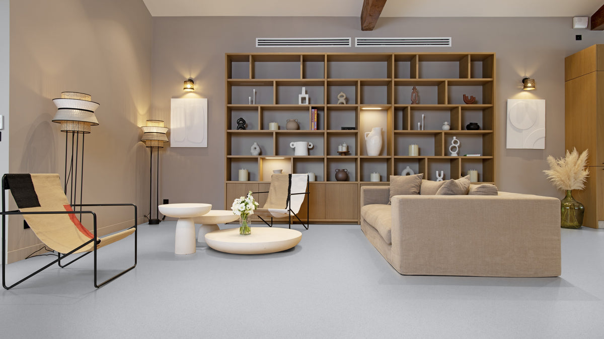 Lisvento R10 PVC-Boden homogen 200cm | Farbe: Hellgrau | Raumbild 3 (Beispielbild, Farbe kann abweichen)