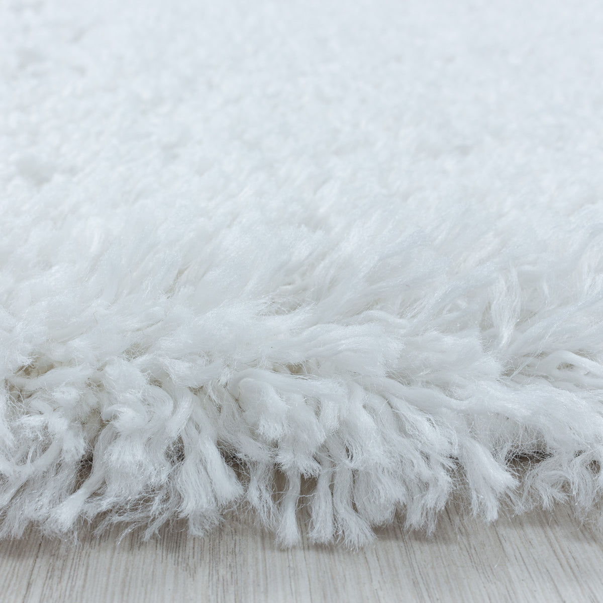 Fluffy 3500 White Hochflor Teppich
