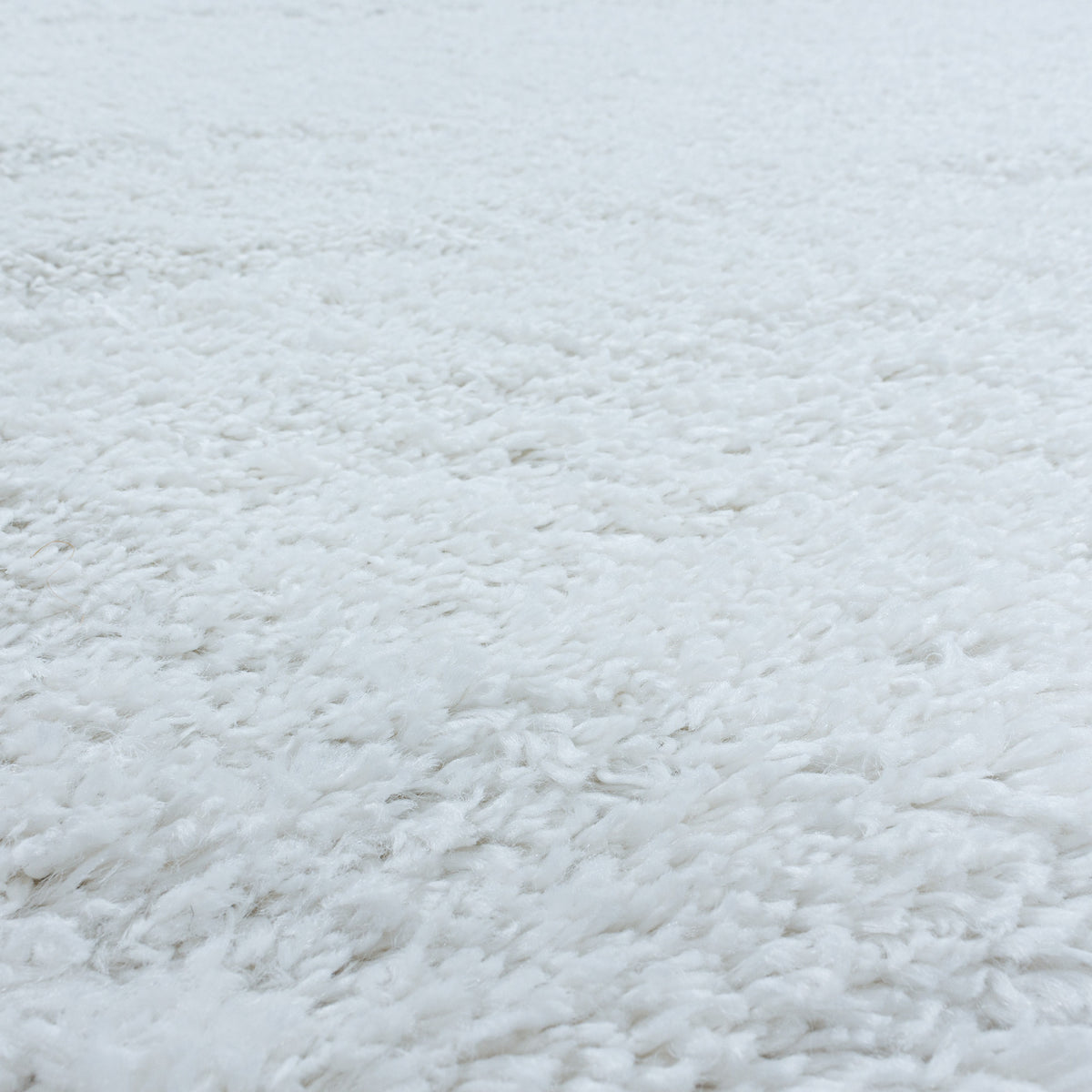Fluffy 3500 White Hochflor Teppich