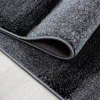 Lucca 1840 Black Kurzflor Teppich