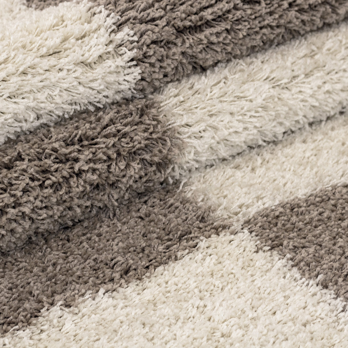 Gala 2505 Beige Hochflor Teppich