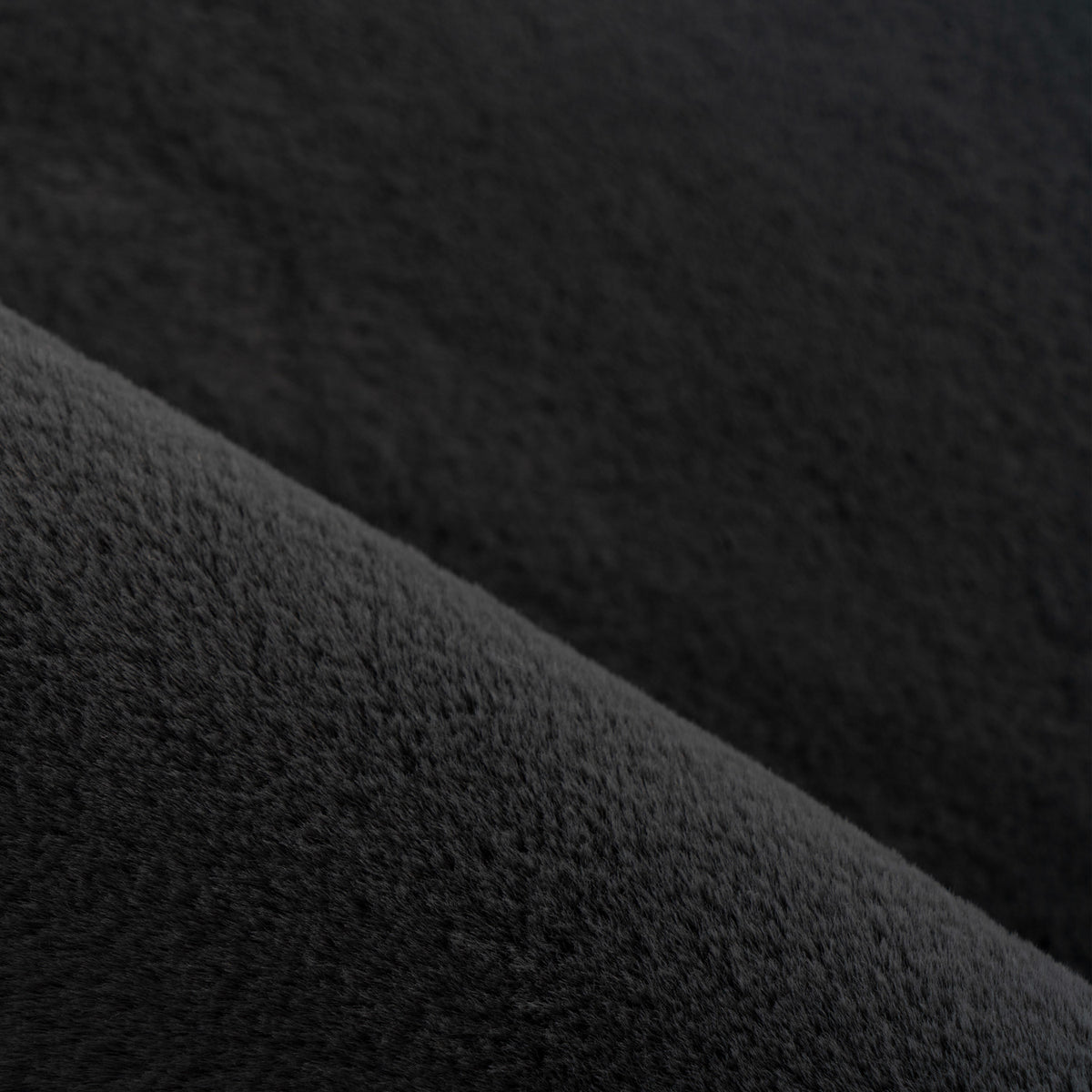 Pouffy 5100 Black Kurzflor Teppich