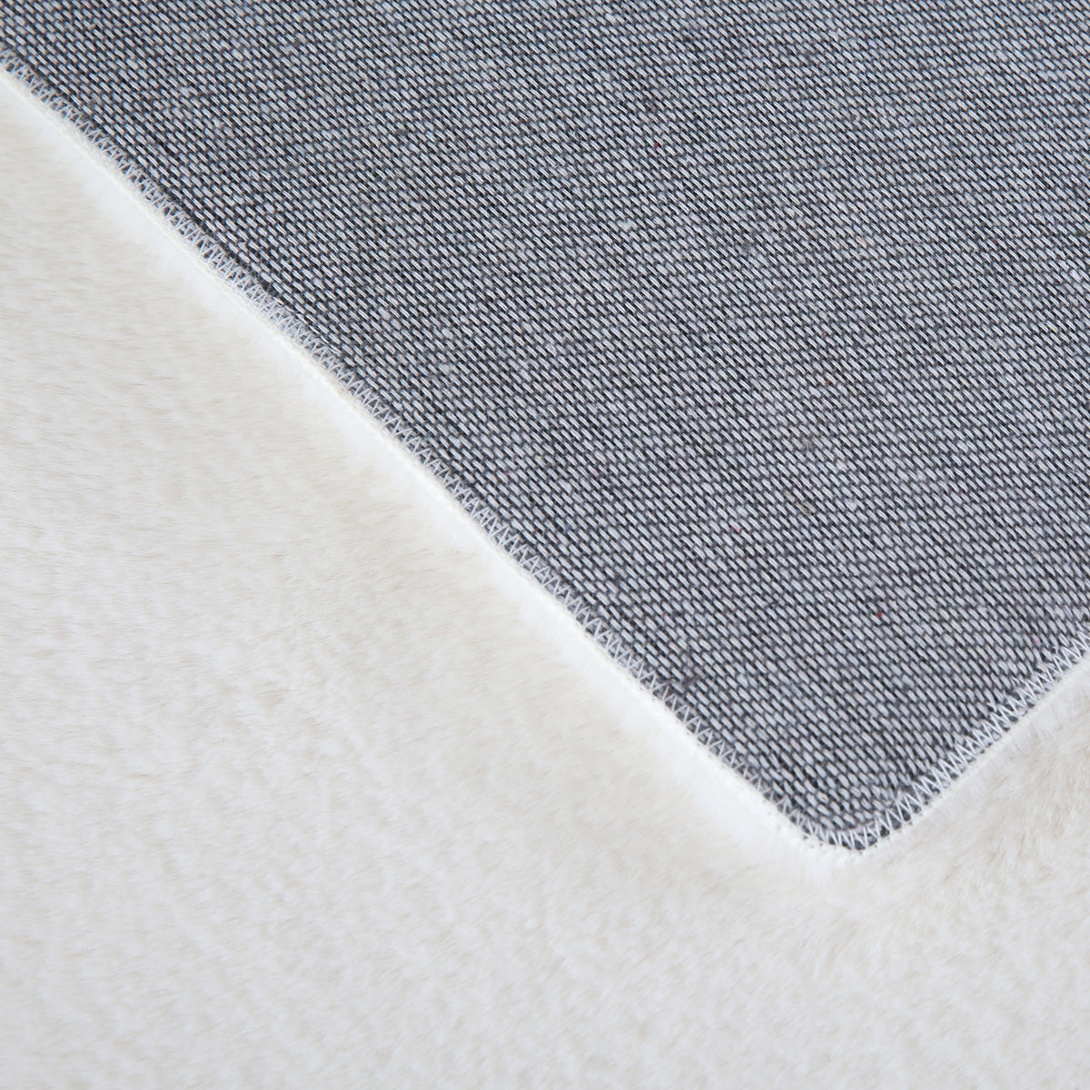 Pouffy 5100 Cream Kurzflor Teppich