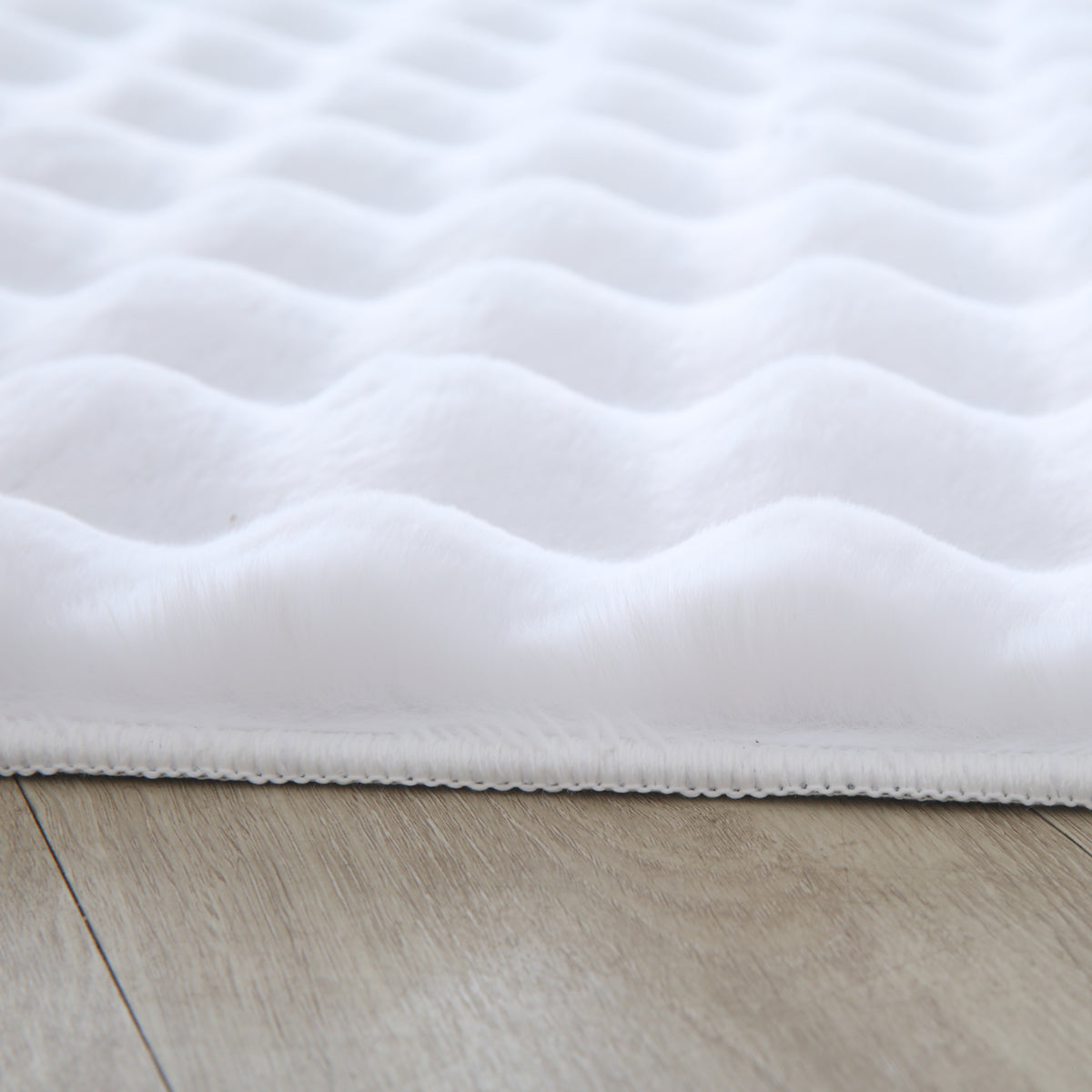 Ambiance 5110 White Waschbarer Teppich