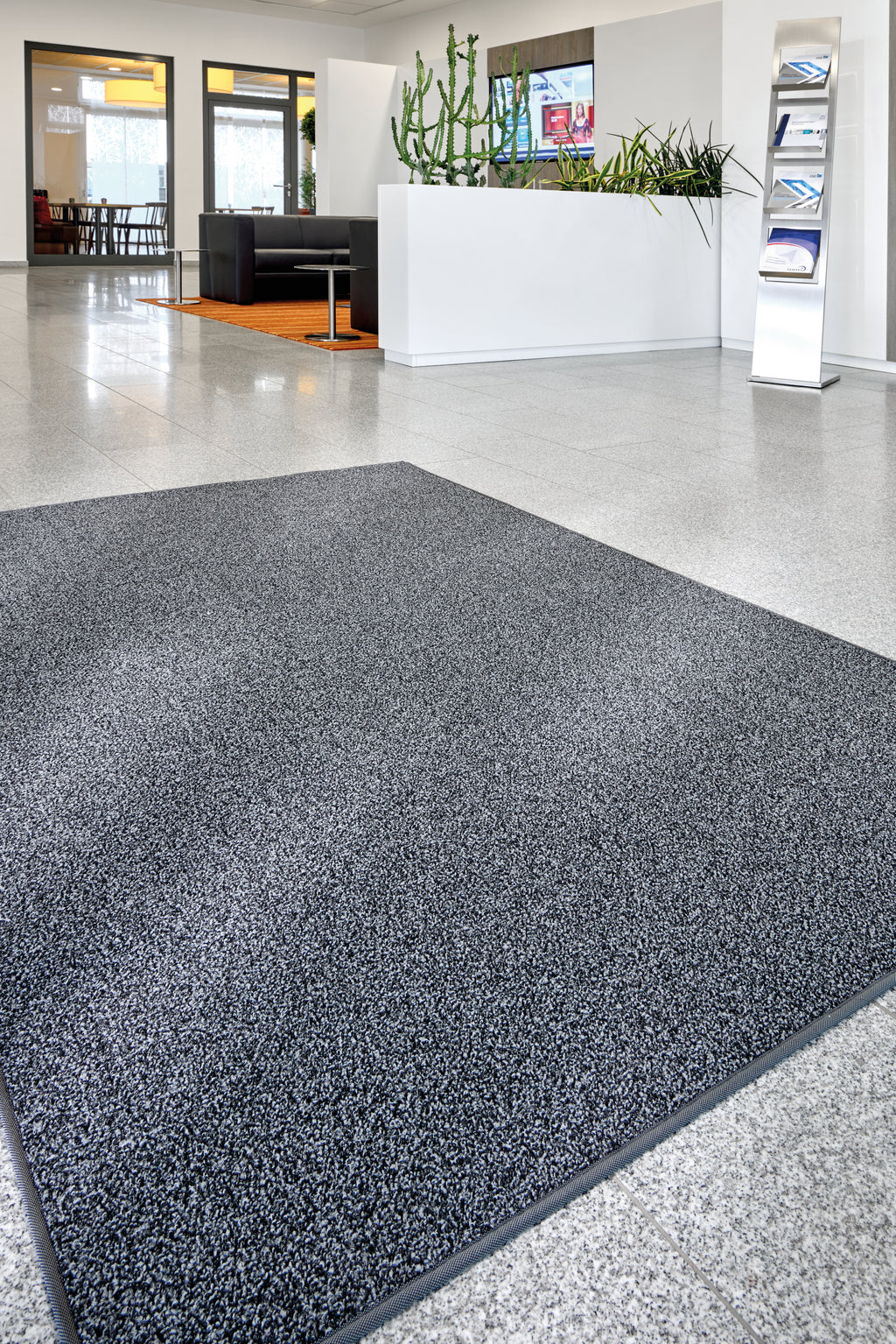 Vorwerk Cleannesse Teppichboden | Farbe: Schiefergrau (9H39) | Raumansicht