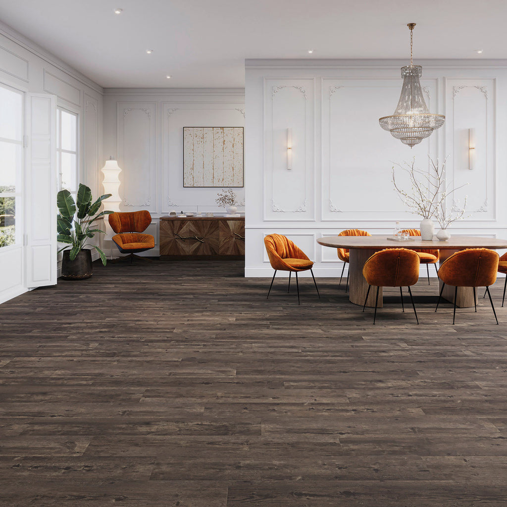 Dornova Hickory Braun Klebevinyl – Raumbeispiel 1