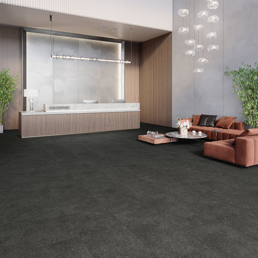 Alvora Terrazzo Schwarz Klebevinyl – Raumbeispiel 1