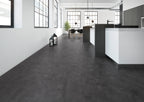 Solenta Schiefer Grau Klebevinyl – Raumbeispiel 1