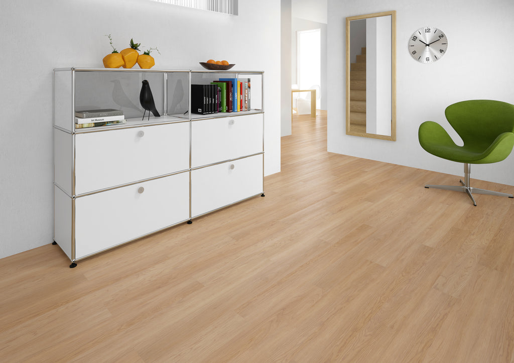 Solenta Ahorn Creme Klebevinyl – Raumbeispiel 1