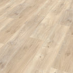 JAB Anstoetz Clean Oak Silkgrey Klickvinyl – Raumbeispiel