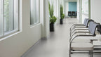 Pirelano PVC-Boden homogen 200cm | Farbe: Hellgrau | Raumbild 1 (Beispielbild, Farbe kann abweichen)