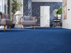 Bellagio Teppichboden | Farbe: Königsblau (180) | Raumansicht (Beispielbild, Farbe kann abweichen)