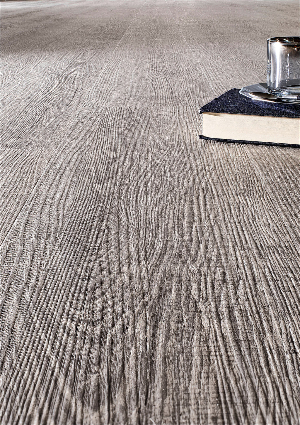 Solenta Eiche Alt Grau Klebevinyl – Detailansicht 1