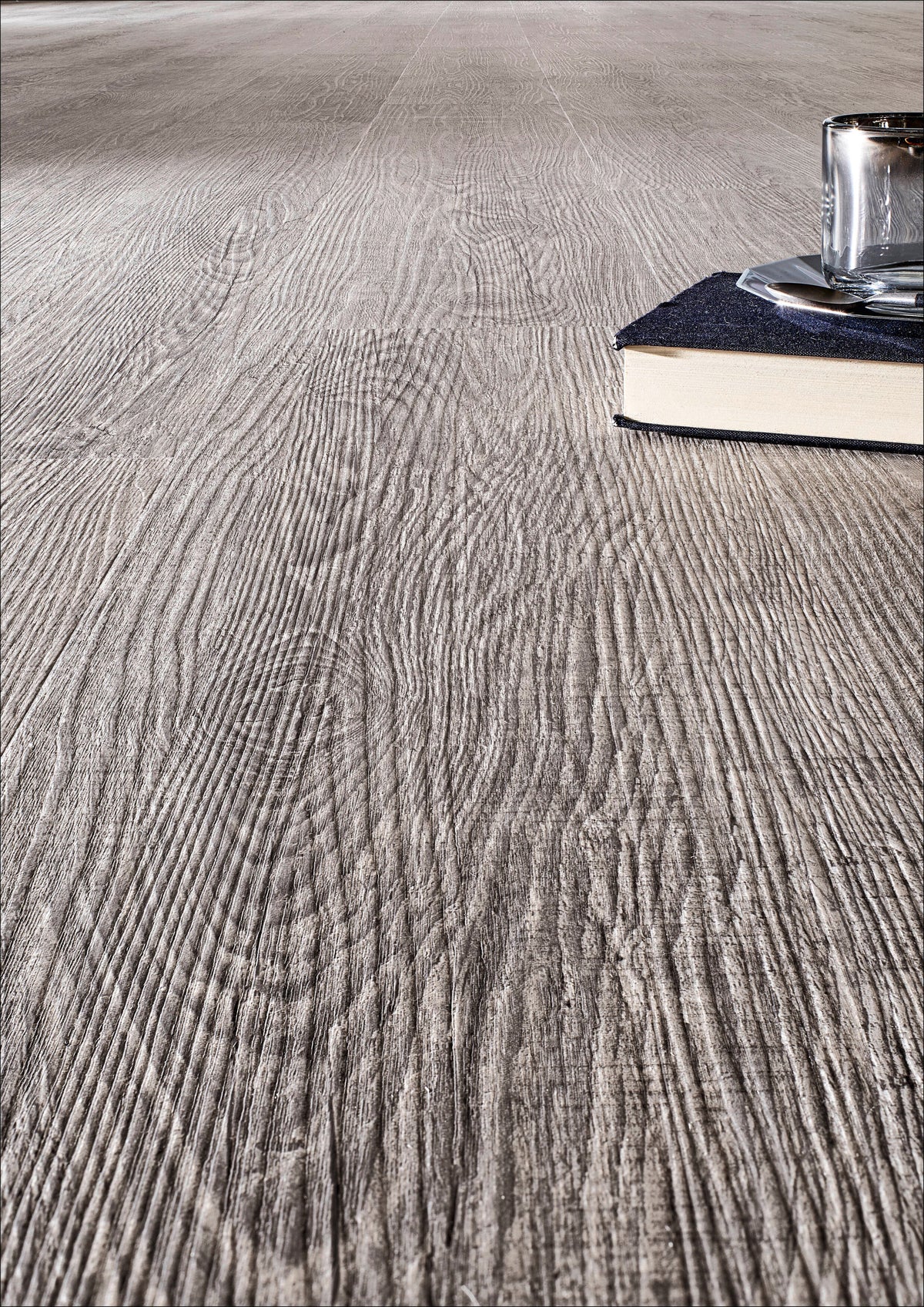 Solenta Eiche Alt Grau Klebevinyl – Detailansicht 1