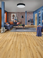 Amara Eiche Chalet Klebevinyl – Raumbeispiel 3