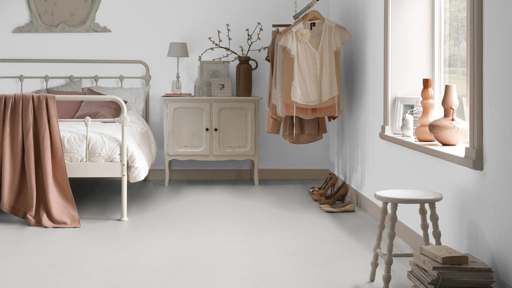Nuvorino PVC-Boden homogen 200cm | Farbe: Hellgrau | Raumbild 1 (Beispielbild, Farbe kann abweichen)