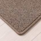 Estoril Teppich nach Maß | Farbe: Taupe (072) | gekettelte Kante (Beispielbild, Farbe kann abweichen)